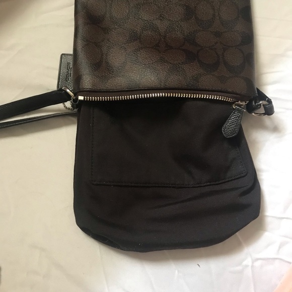 Coach Crossbody Brown Leather Messenger Bag. - Picture 8 of 9